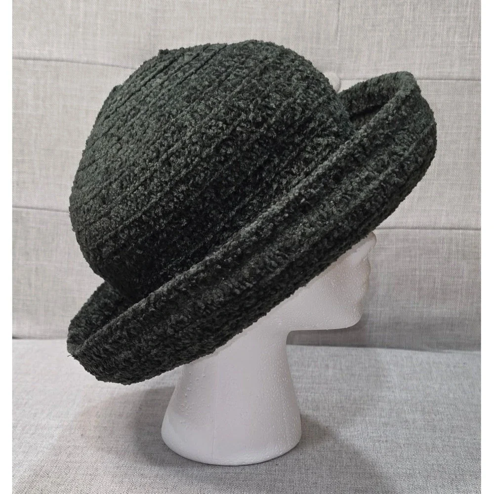 Vintage Dark Green Crochet Bucket Hat Boucle Knit Textured Winter Cloche Hat
